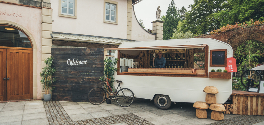 Caravan Bar Innovative Hire